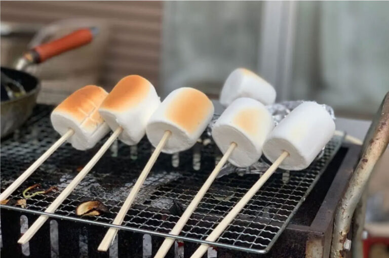焼きマシュマロをBBQで楽しもう！人気のスモアやアレンジレシピもご紹介 宅配バーベ急便